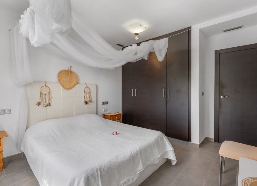 Resale - Bungalow - La Mata - Playa