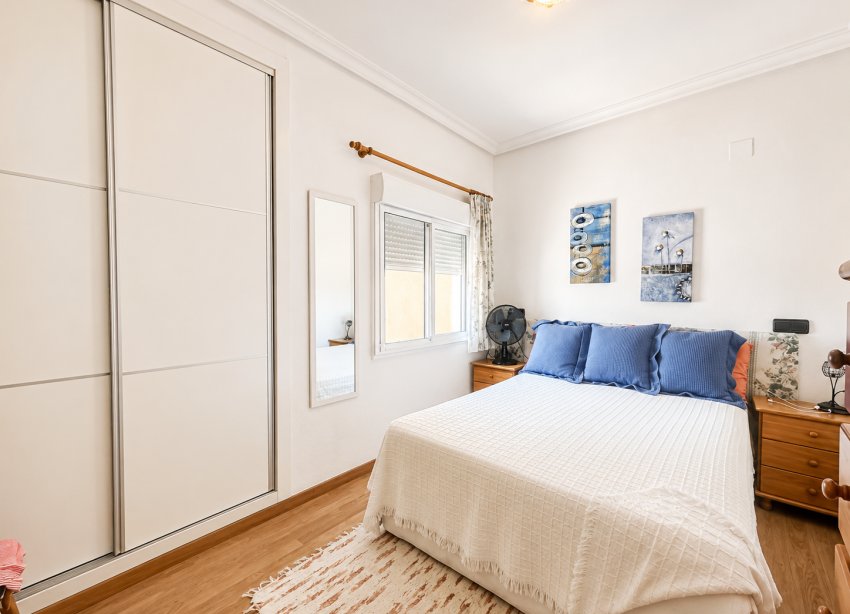Resale - Bungalow - La Mata