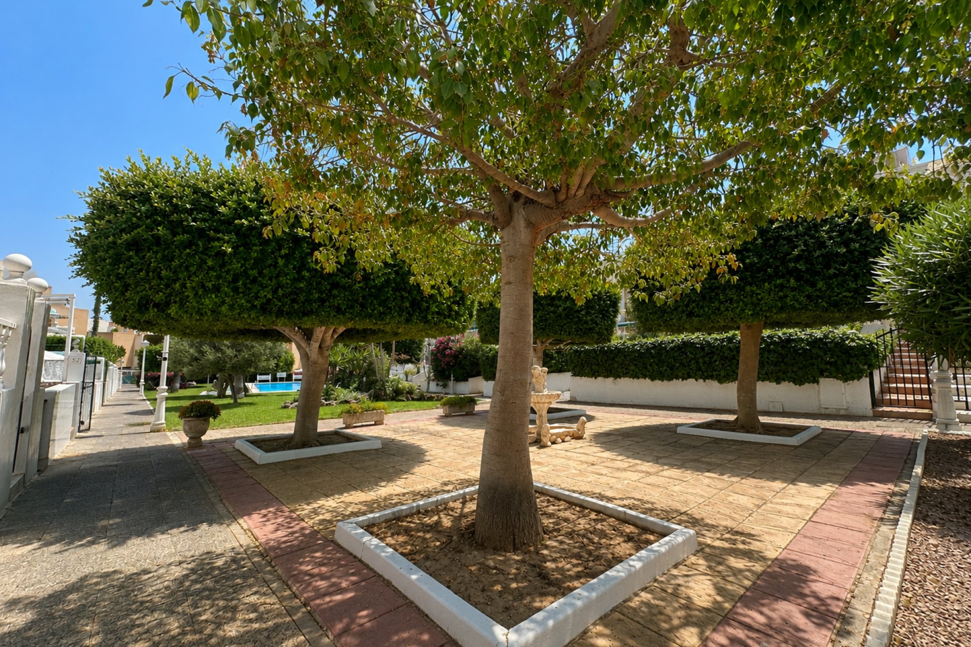 Resale - Bungalow - La Mata