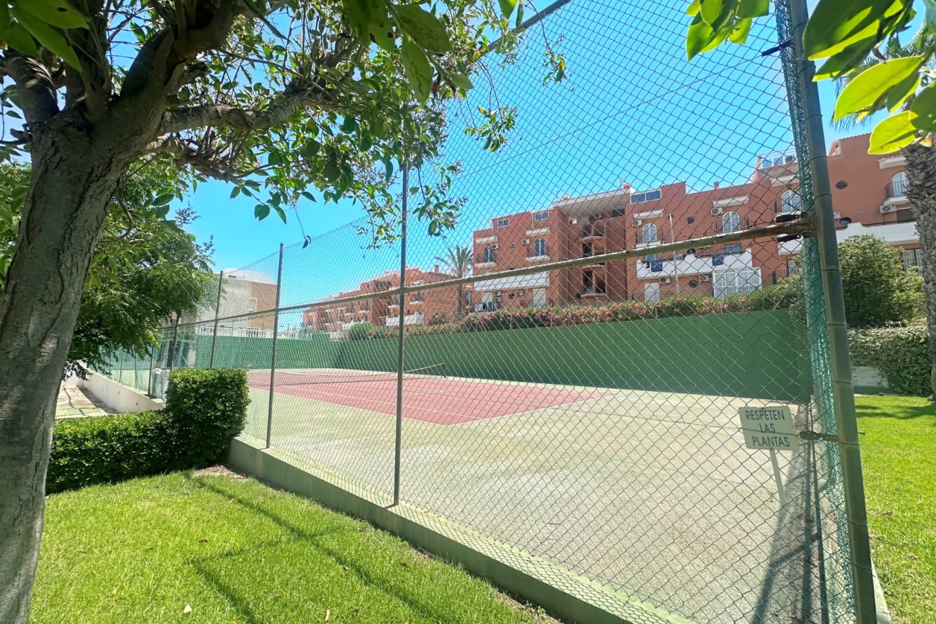 Resale - Bungalow - La Mata
