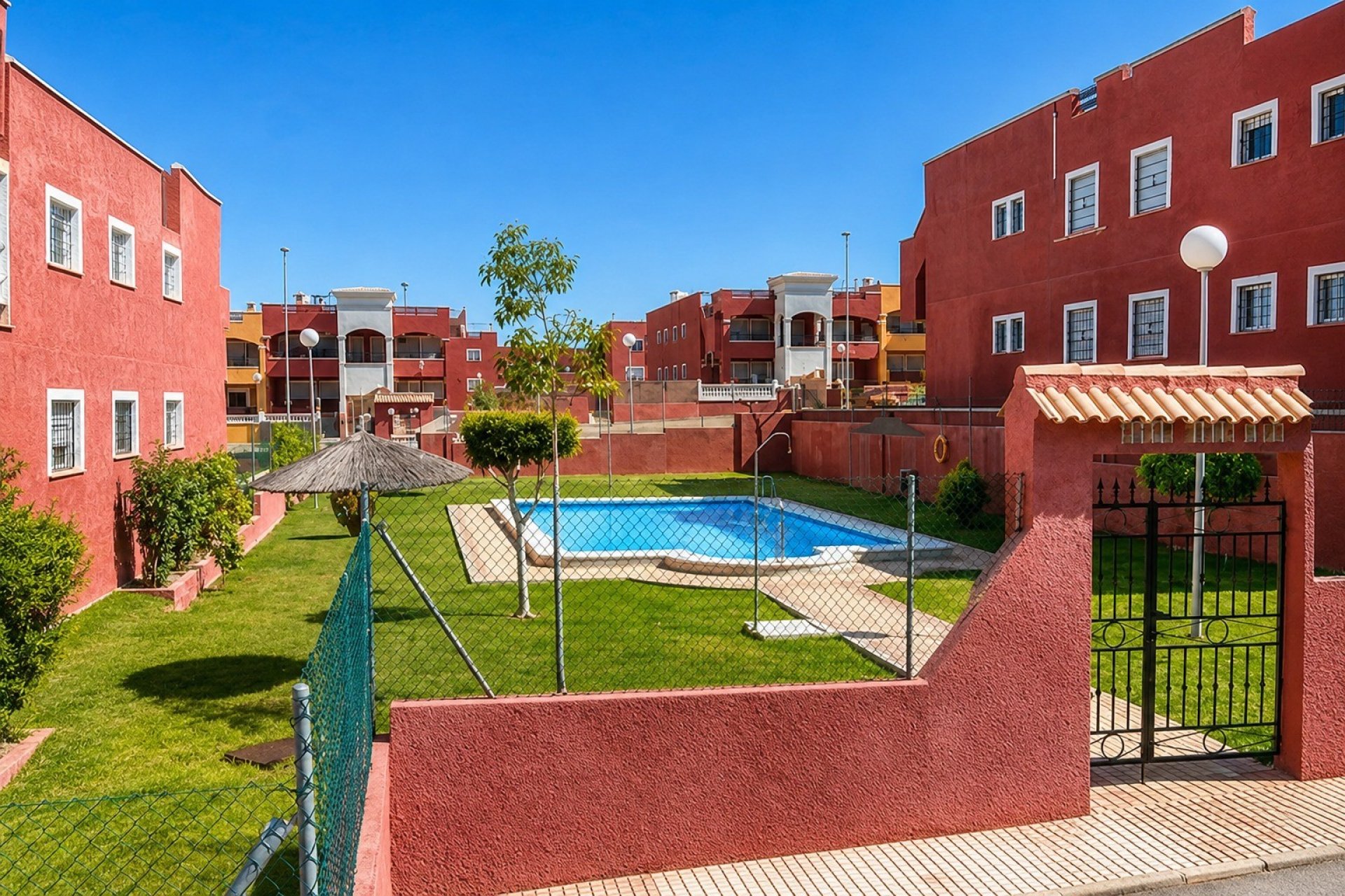 Resale - Bungalow - Los Altos - Dream Hills - Dream Hills 2