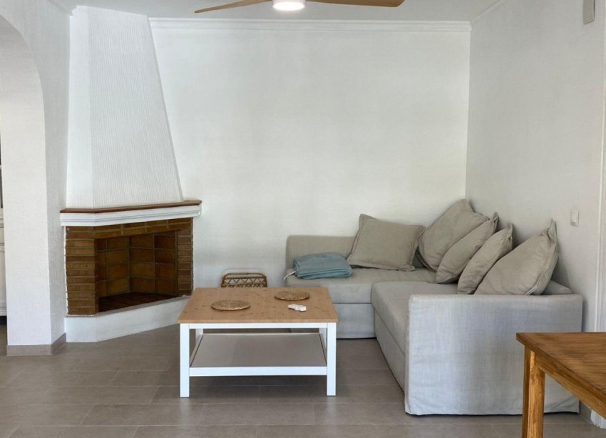 Resale - Bungalow - Orihuela Costa - Cabo Roig