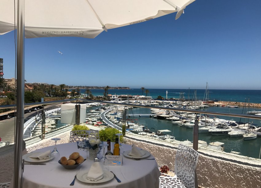 Resale - Bungalow - Orihuela Costa - Cabo Roig