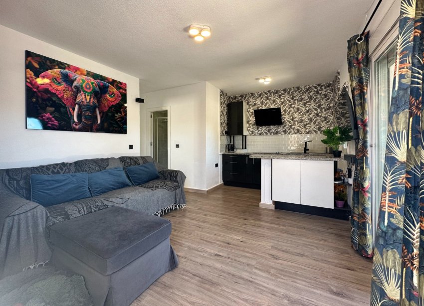 Resale - Bungalow - Orihuela Costa - Cabo Roig