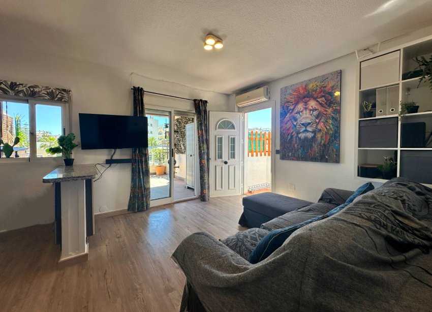 Resale - Bungalow - Orihuela Costa - Cabo Roig