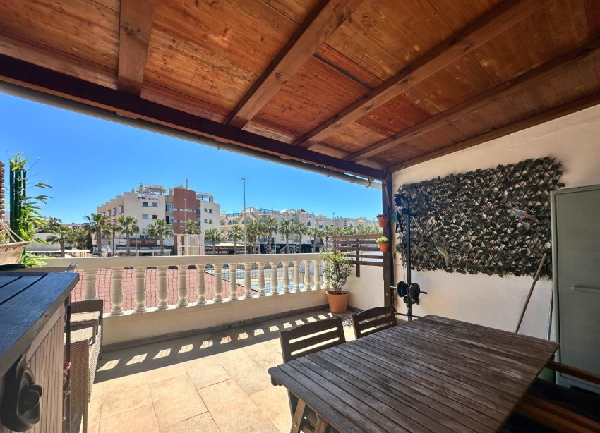 Resale - Bungalow - Orihuela Costa - Cabo Roig