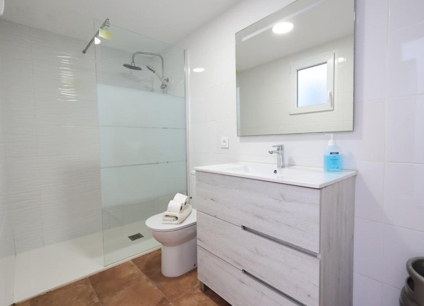 Resale - Bungalow - Orihuela Costa - Campoamor