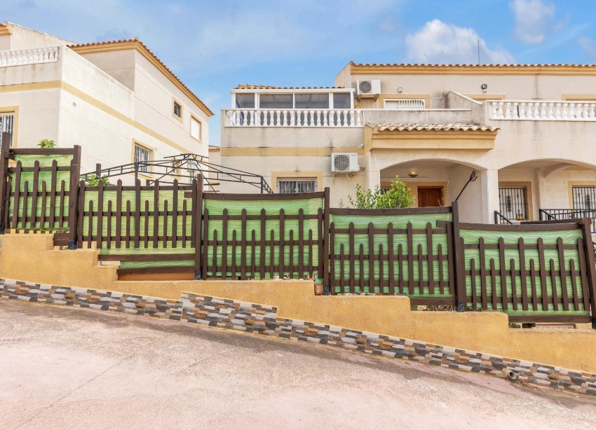 Resale - Bungalow - Orihuela Costa - La Florida