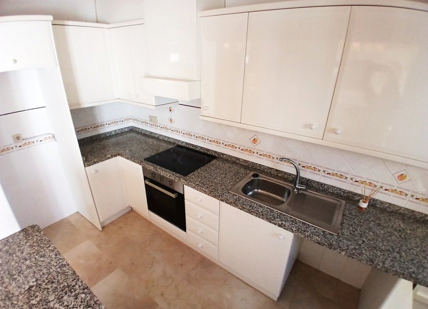 Resale - Bungalow - Orihuela Costa - La Rioja V