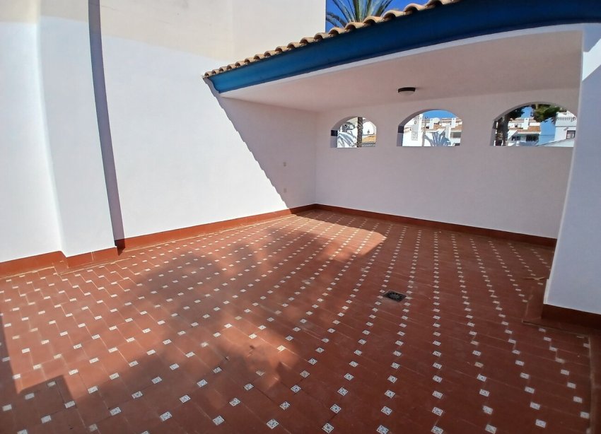 Resale - Bungalow - Orihuela Costa - La Rioja V