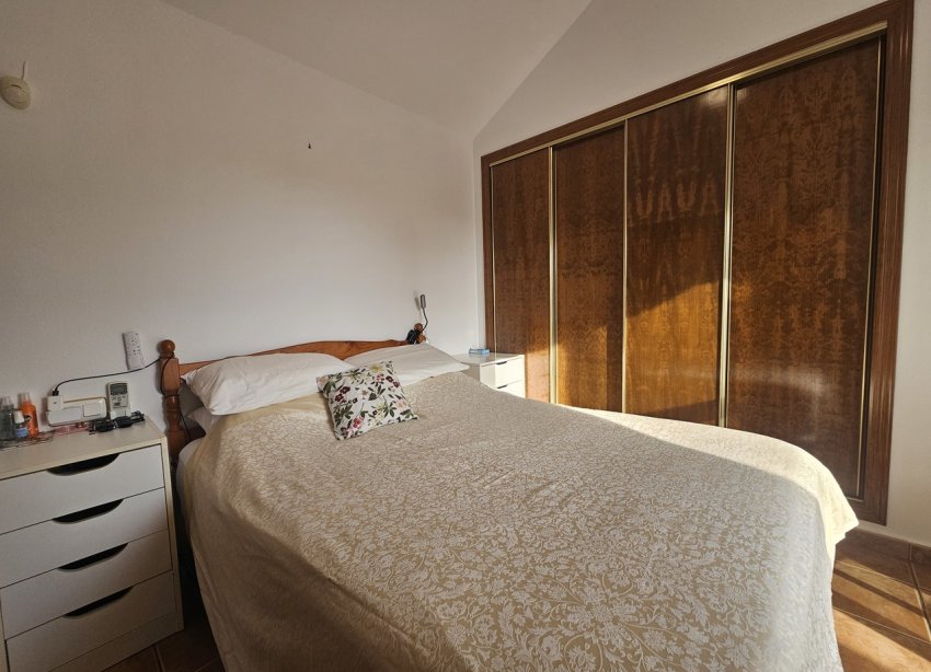 Resale - Bungalow - Orihuela Costa - La Zenia