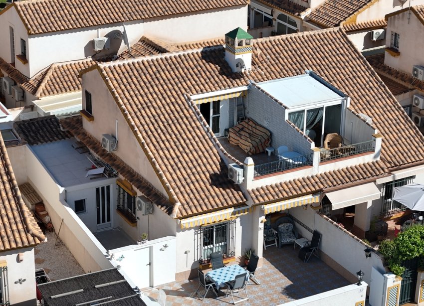 Resale - Bungalow - Orihuela Costa - La Zenia