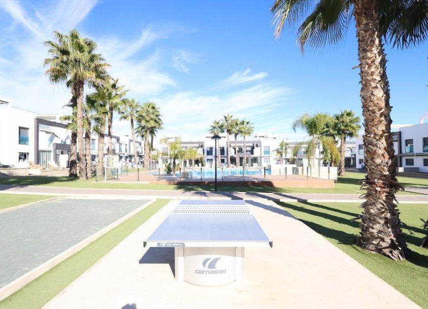 Resale - Bungalow - Orihuela Costa - La Zenia