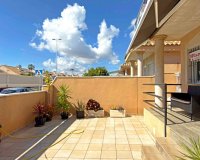 Resale - Bungalow - Orihuela Costa - La Zenia