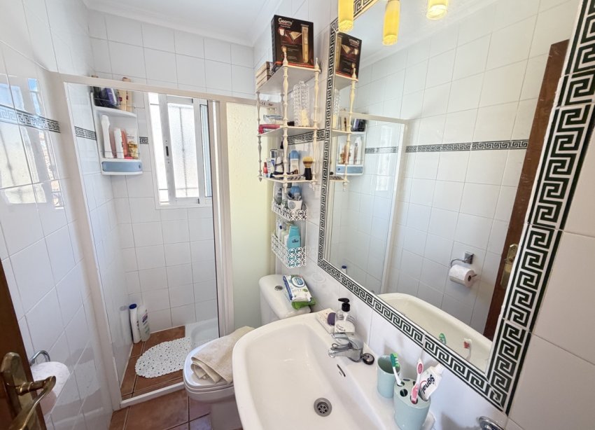 Resale - Bungalow - Orihuela Costa - La Zenia