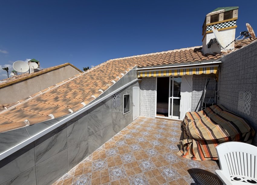 Resale - Bungalow - Orihuela Costa - La Zenia