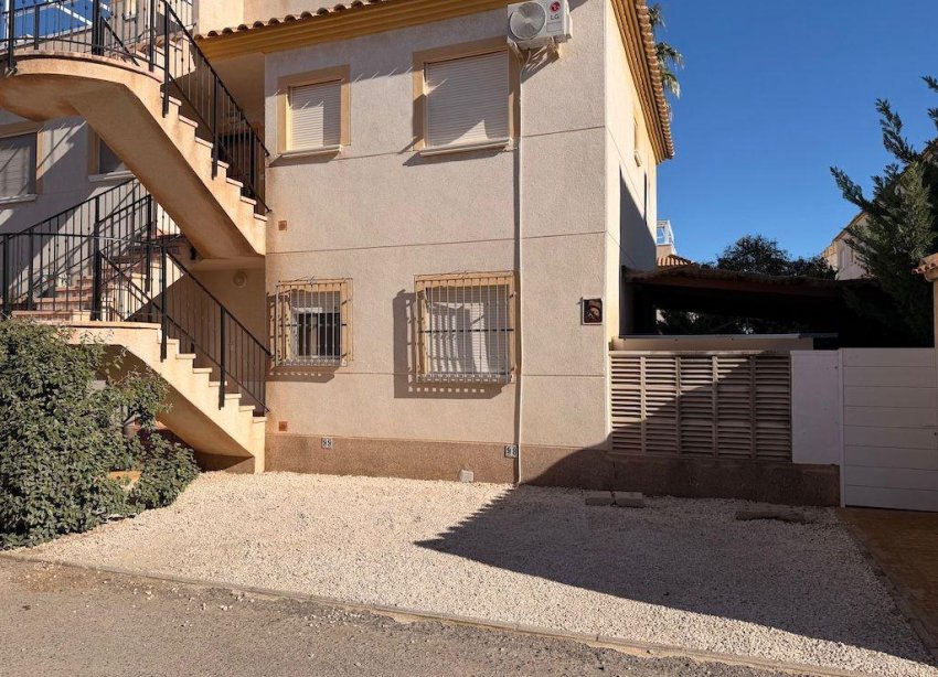 Resale - Bungalow - Orihuela Costa - Las Filipinas