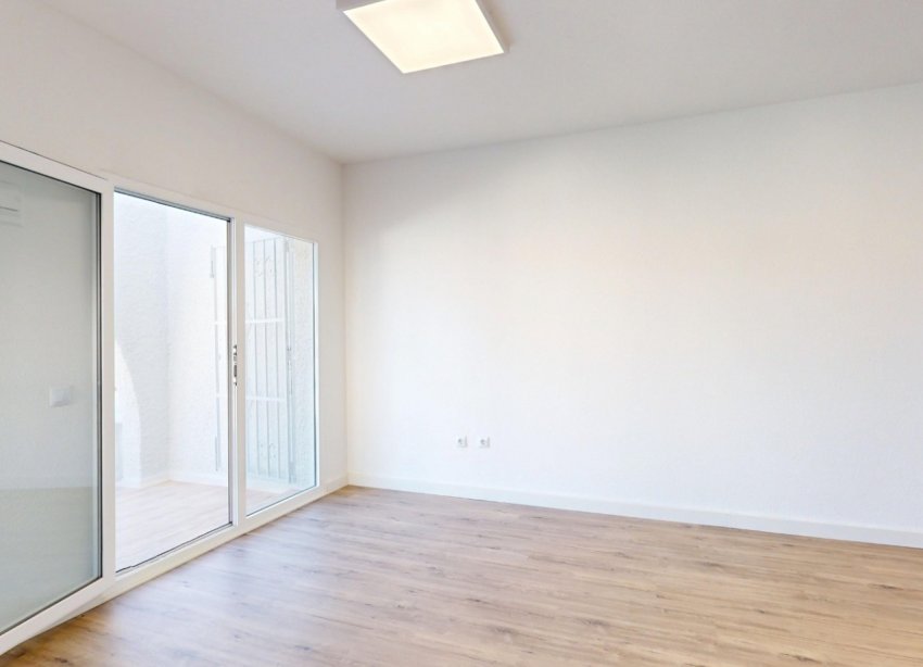 Resale - Bungalow - Orihuela Costa - Las Filipinas