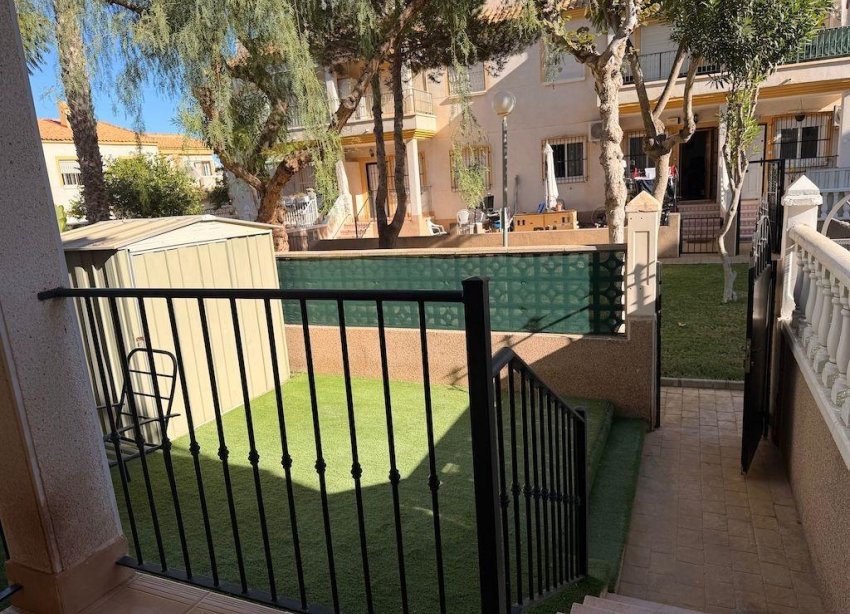 Resale - Bungalow - Orihuela Costa - Las Filipinas