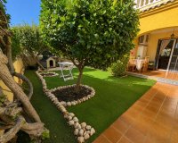 Resale - Bungalow - Orihuela Costa - Lomas de Cabo Roig