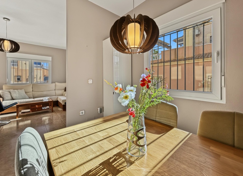 Resale - Bungalow - Orihuela Costa - Lomas de Don Juan