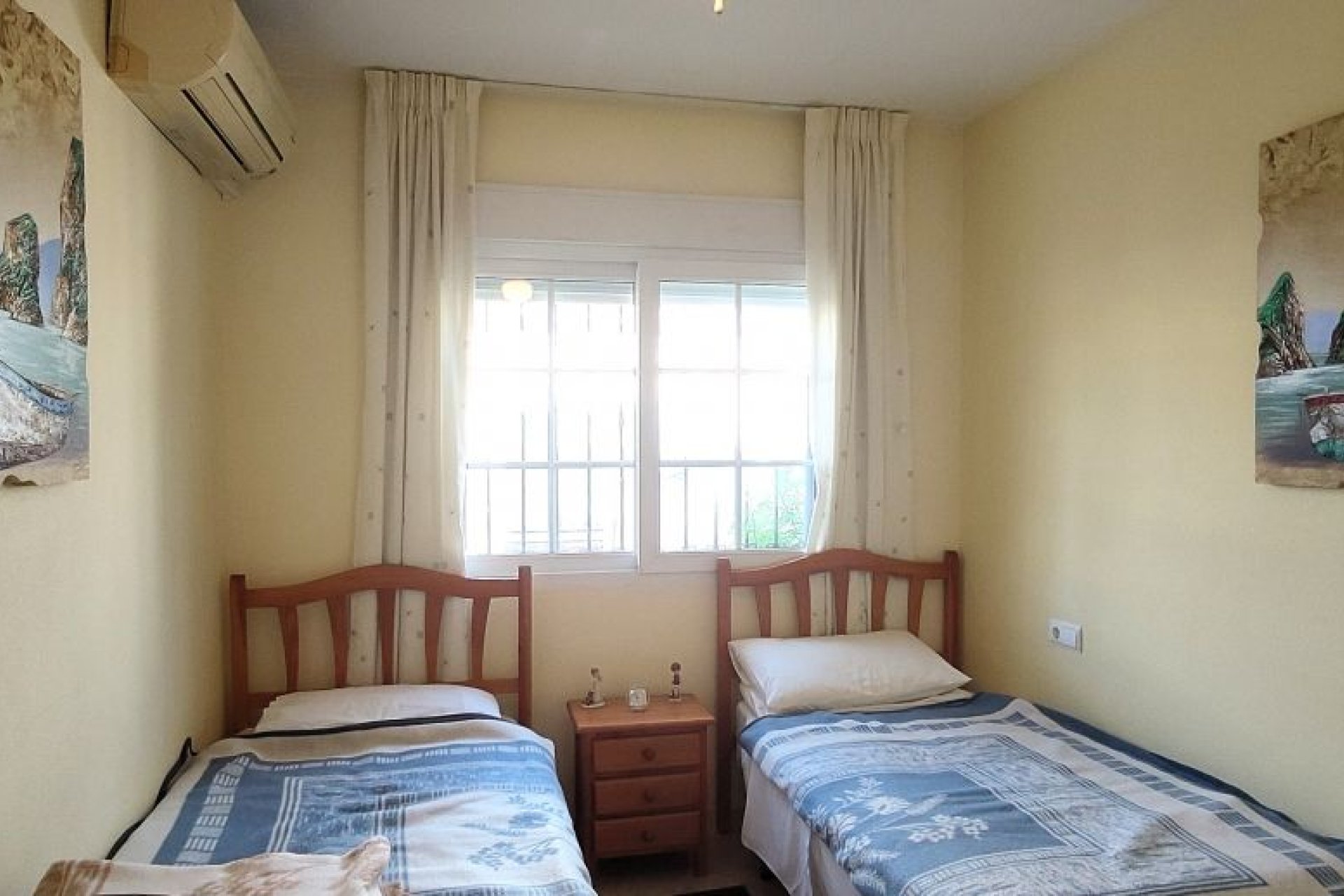 Resale - Bungalow - Orihuela Costa - Los Dolses