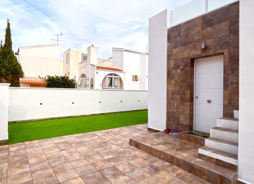 Resale - Bungalow - Orihuela Costa - Playa Flamenca