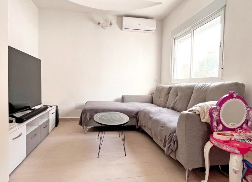 Resale - Bungalow - Orihuela Costa - Playa Flamenca