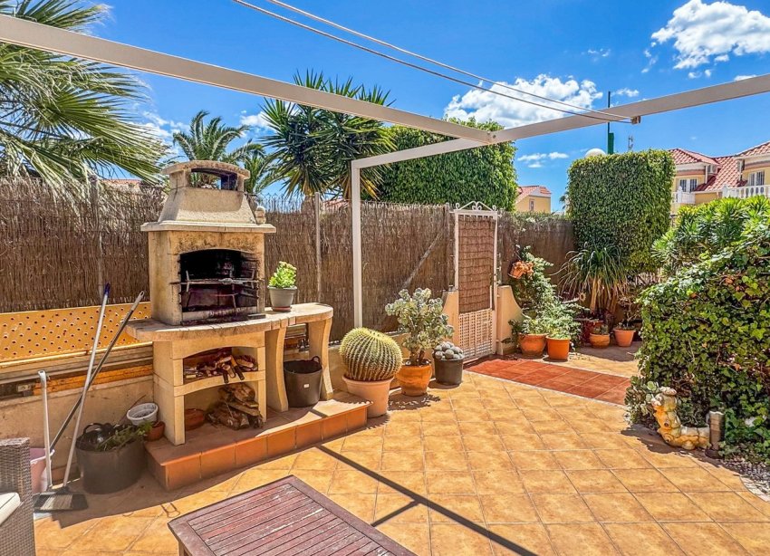Resale - Bungalow - Orihuela Costa - Playa Flamenca