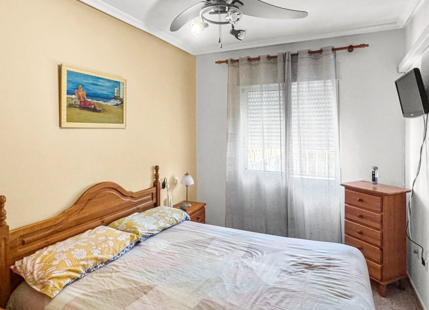Resale - Bungalow - Orihuela Costa - Playa Flamenca