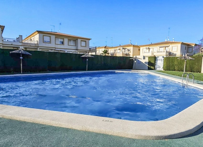 Resale - Bungalow - Orihuela Costa - Playa Flamenca