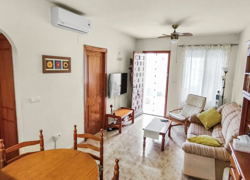 Resale - Bungalow - Orihuela Costa - Playa Flamenca