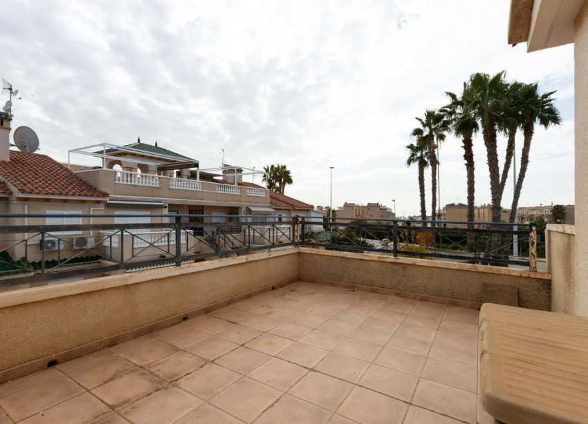 Resale - Bungalow - Orihuela Costa - Punta Prima