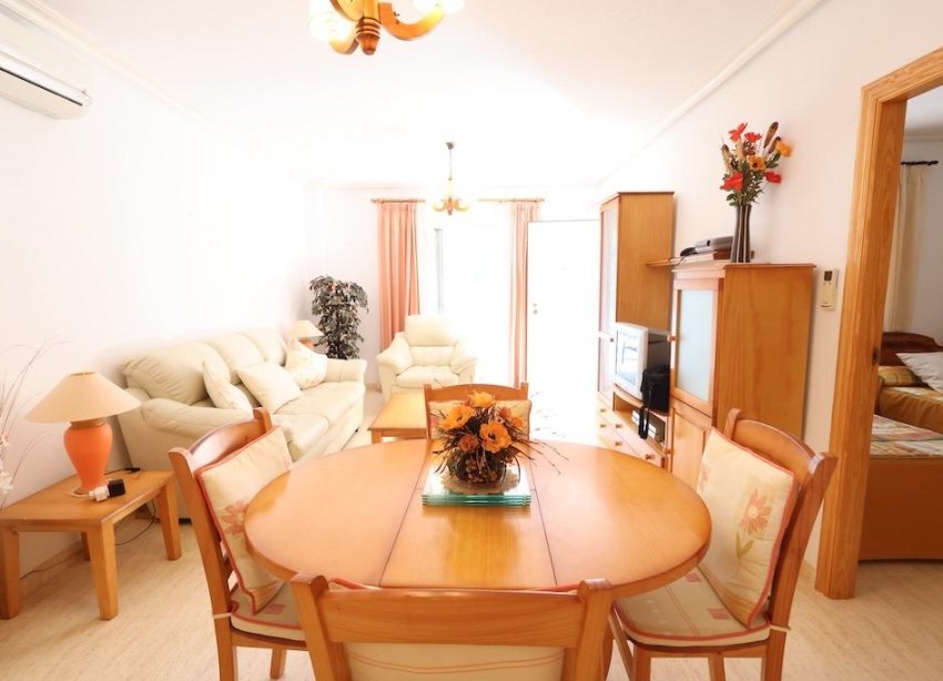 Resale - Bungalow - Orihuela Costa - Punta Prima