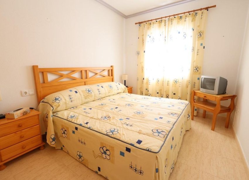 Resale - Bungalow - Orihuela Costa - Punta Prima