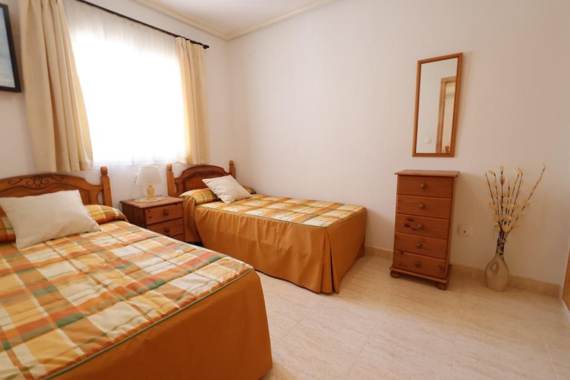 Resale - Bungalow - Orihuela Costa - Punta Prima