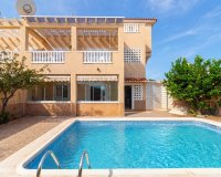 Resale - Bungalow - Orihuela Costa - Punta Prima