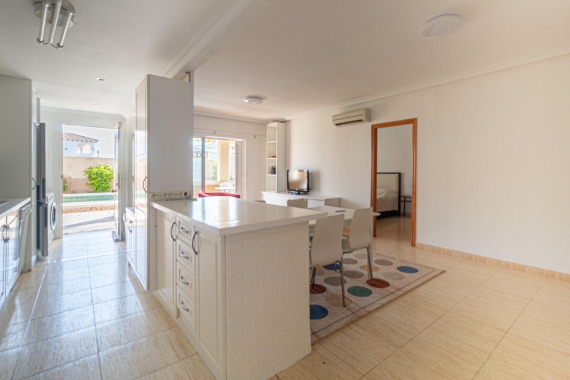 Resale - Bungalow - Orihuela Costa - Punta Prima