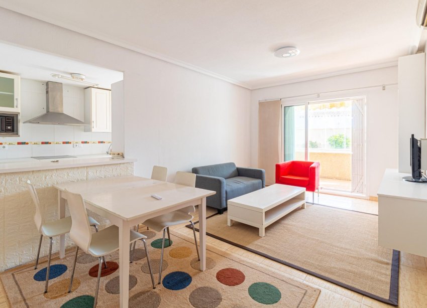 Resale - Bungalow - Orihuela Costa - Punta Prima