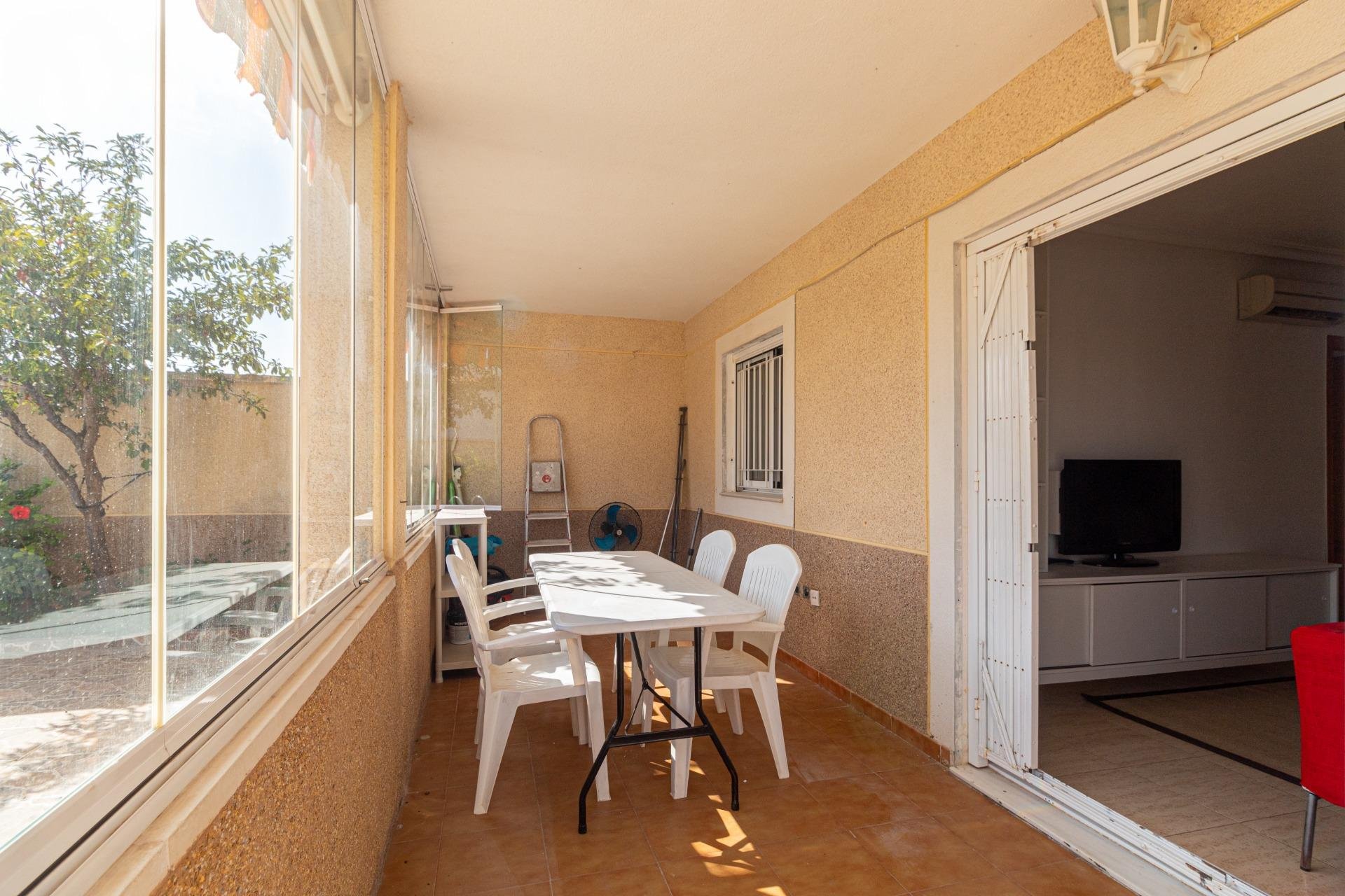 Resale - Bungalow - Orihuela Costa - Punta Prima