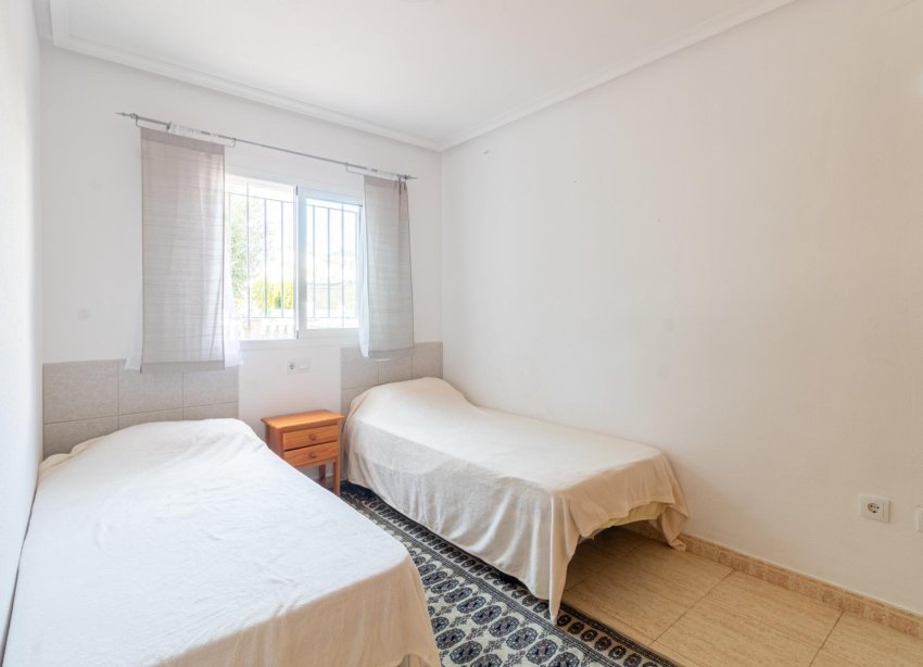 Resale - Bungalow - Orihuela Costa - Punta Prima