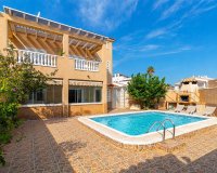 Resale - Bungalow - Orihuela Costa - Punta Prima