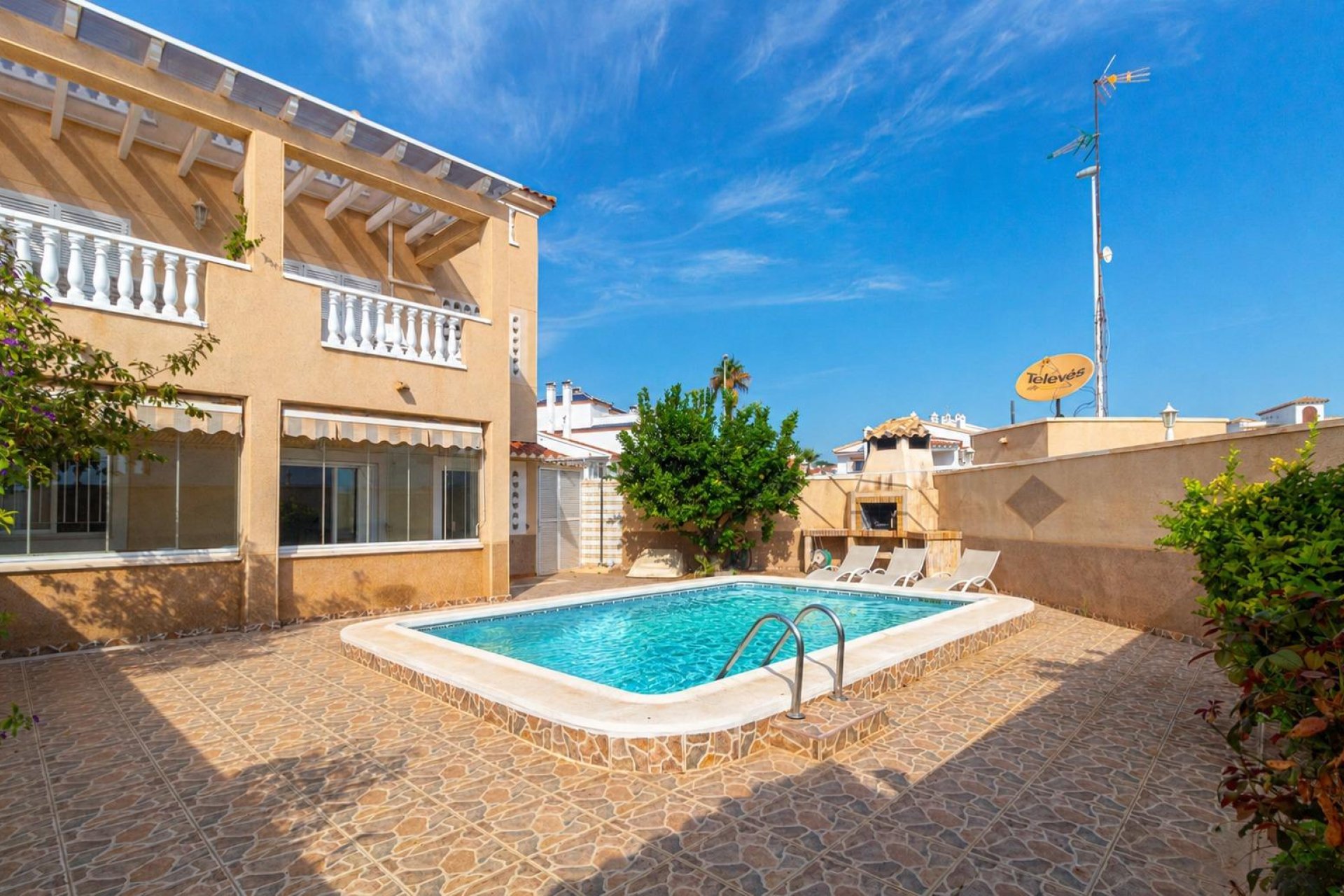 Resale - Bungalow - Orihuela Costa - Punta Prima