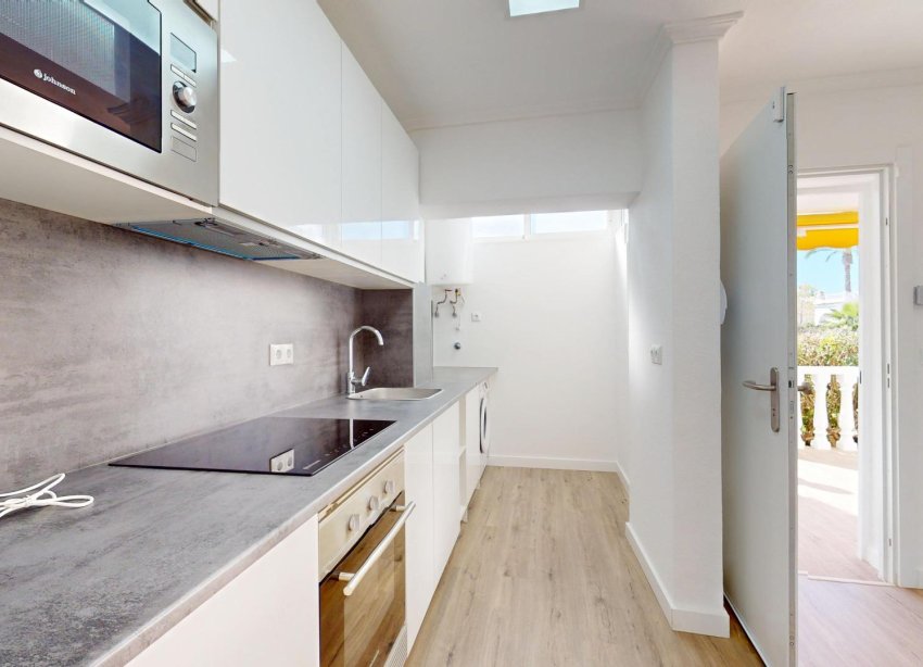 Resale - Bungalow - Orihuela Costa - Villamartín-Las Filipinas