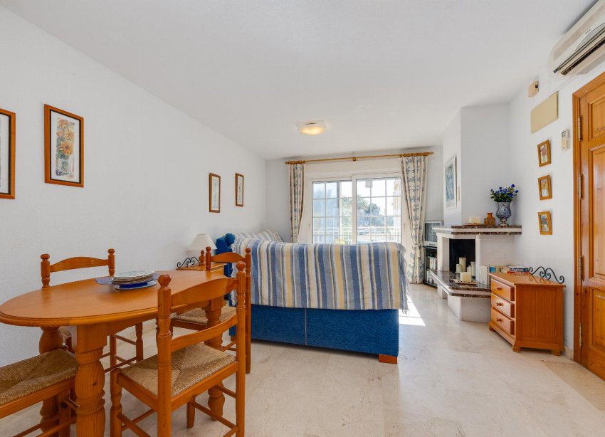 Resale - Bungalow - Orihuela Costa - Villamartín