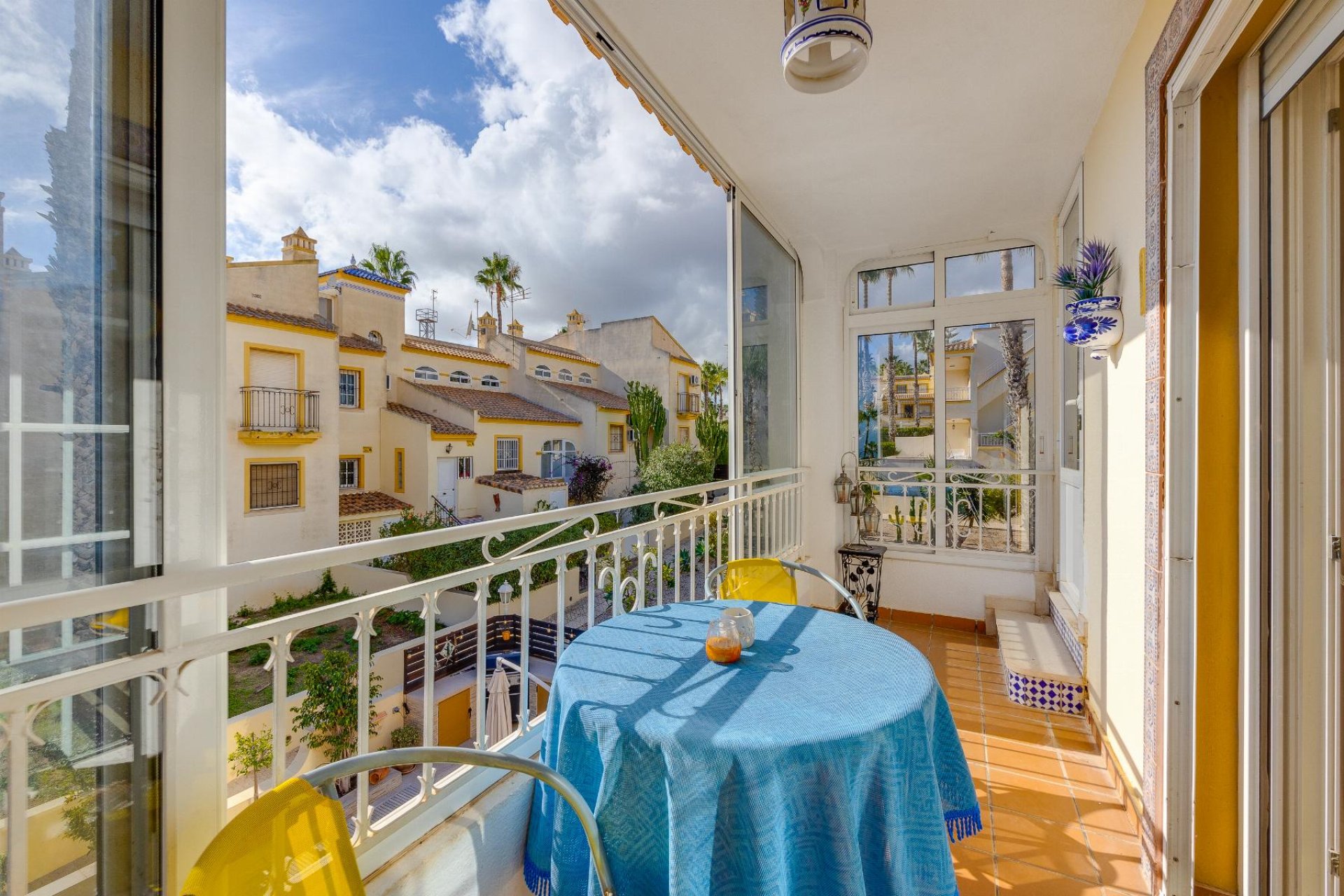 Resale - Bungalow - Orihuela Costa - Villamartín