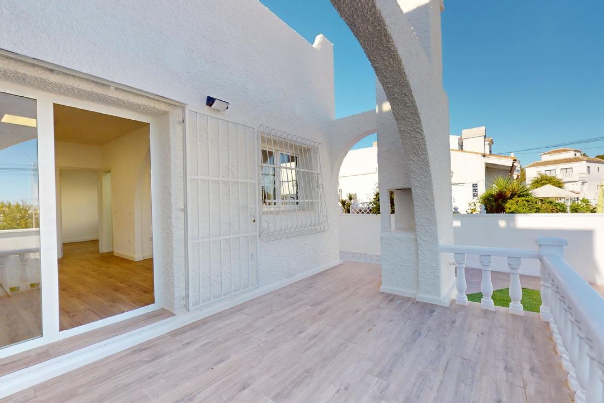 Resale - Bungalow - Orihuela Costa - Villamartin
