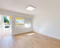 Resale - Bungalow - Orihuela Costa - Villamartín