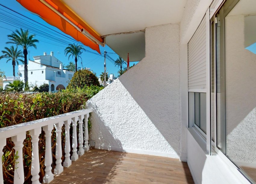 Resale - Bungalow - Orihuela Costa - Villamartín