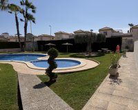 Resale - Bungalow - Orihuela Costa - Villamartin
